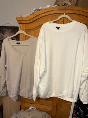 torrid Cream Scoop Neck Sweater & White Crewneck Sweatshirt  Duo Sz 1